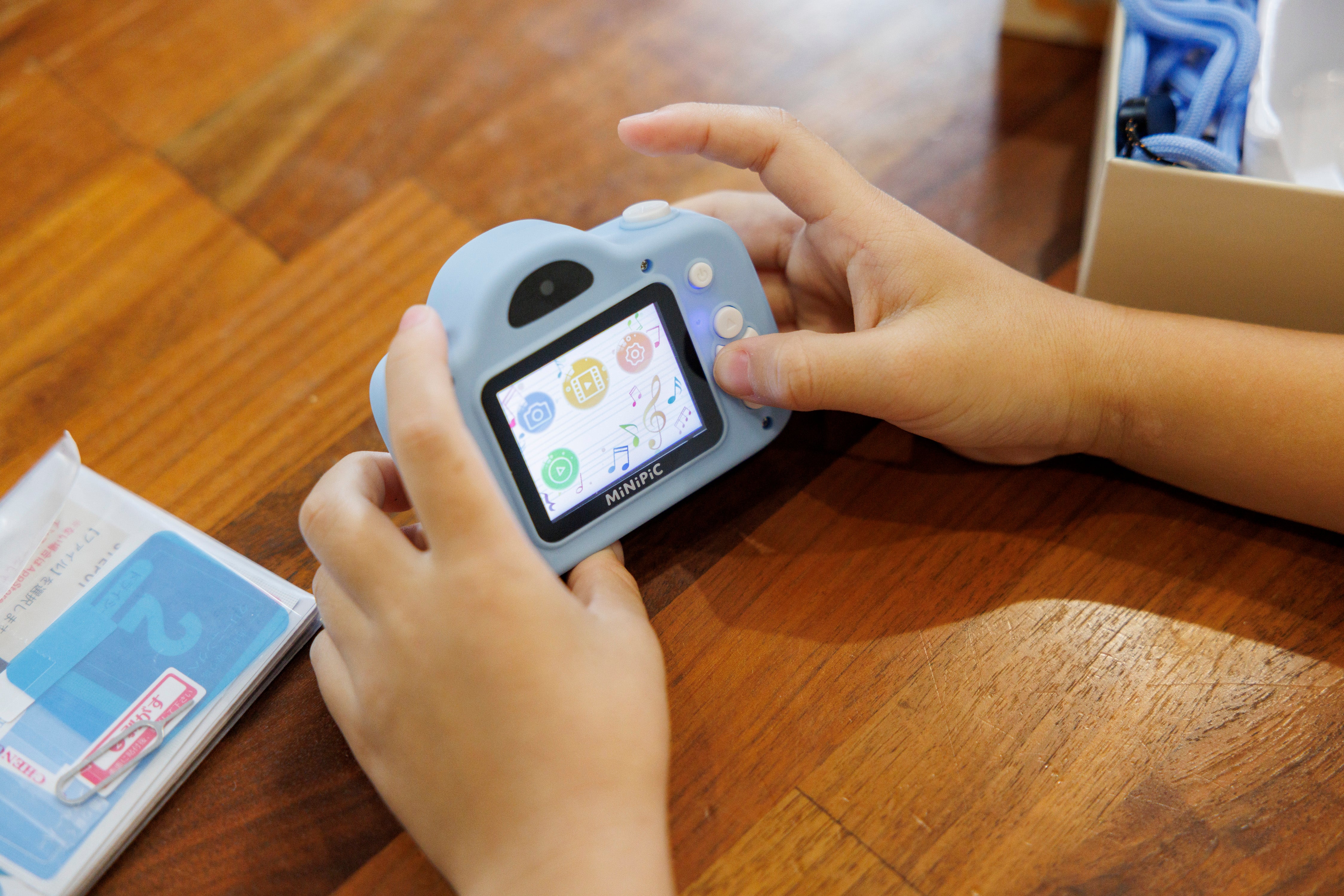 配送ポリシー – MiNiPiC-ミニピク-お子さまの笑顔で家族を笑顔に